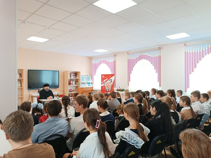 Встреча со священником.